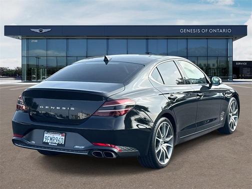 2023 Genesis G70 2.0T