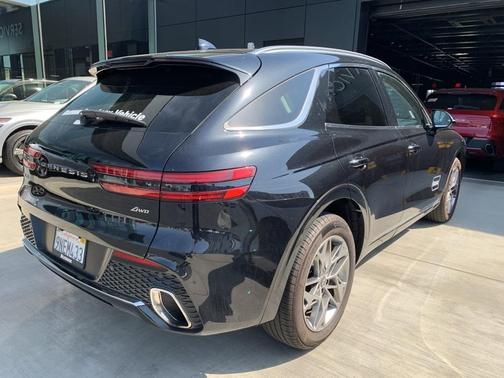 2025 Genesis GV70 2.5T