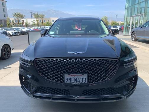 2025 Genesis GV70 2.5T