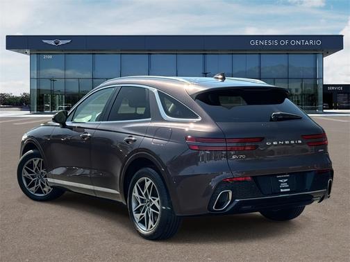 2023 Genesis GV70 2.5T