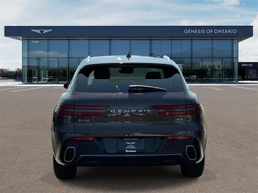 2023 Genesis GV70 2.5T