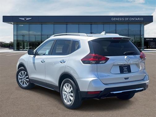 2020 Nissan Rogue SV