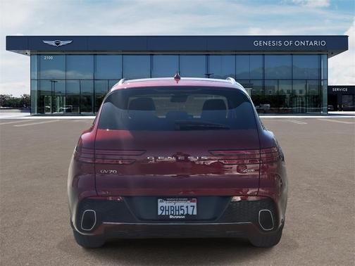 2023 Genesis GV70 2.5T