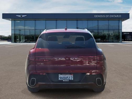 2023 Genesis GV70 2.5T