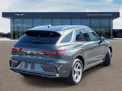 2026 Genesis GV70 2.5T
