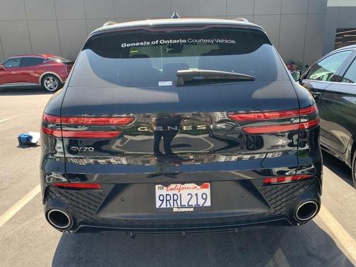 2025 Genesis GV70 2.5T