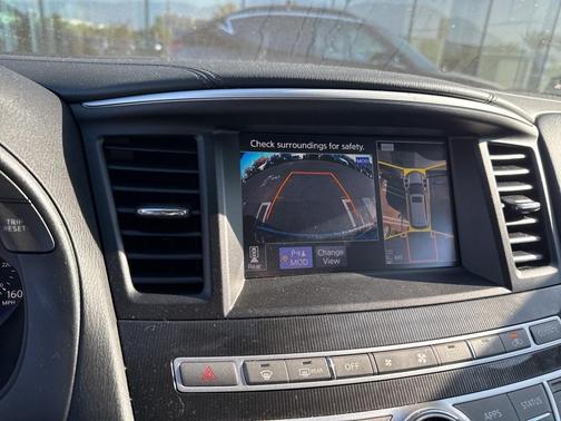 2017 INFINITI QX60 Base