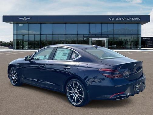 2026 Genesis G70 2.5T Prestige