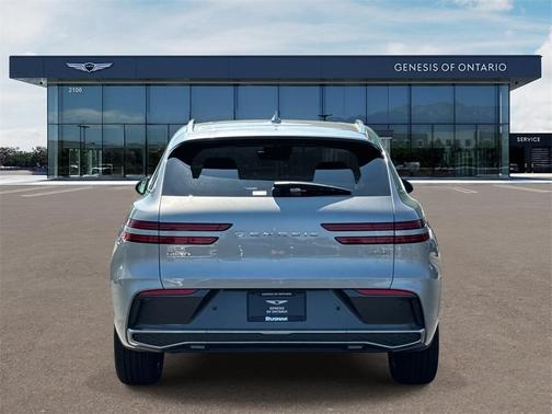 2026 Genesis GV70 2.5T Select