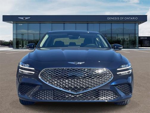 2026 Genesis G70 2.5T Standard