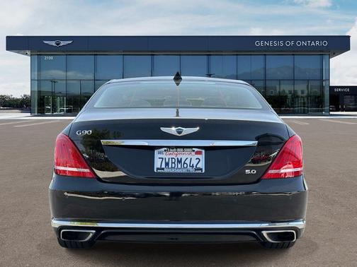 Caspian Black 2017 Genesis G90 5.0 Ultimate