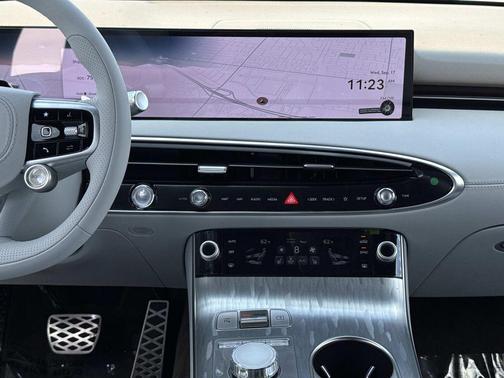 2026 Genesis Electrified GV70 