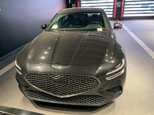 2025 Genesis G70 3.3T Sport Advanced