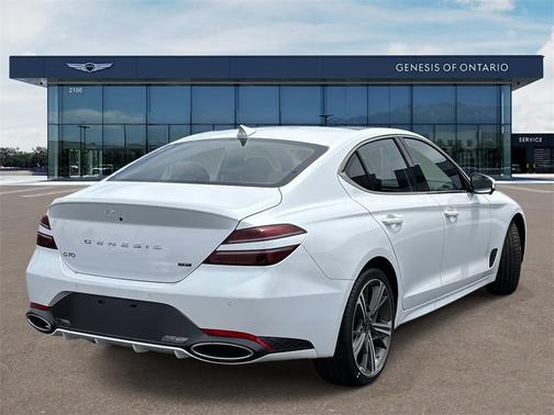 2025 Genesis G70 3.3T Sport Advanced