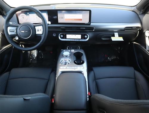 2025 Genesis GV60 Standard