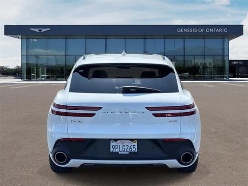 2025 Genesis GV70 2.5T