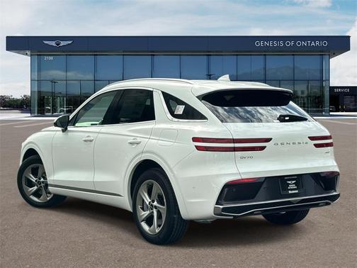 2026 Genesis GV70 2.5T Advanced