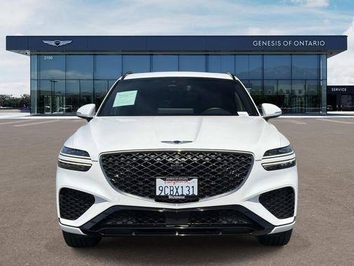 Uyuni White 2023 Genesis GV70 2.5T