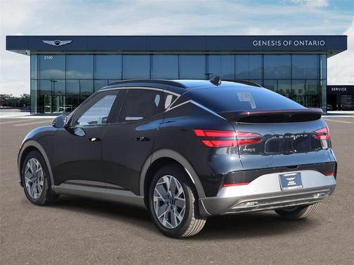 2025 Genesis GV60 Standard