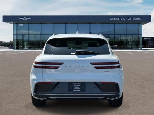 2026 Genesis GV70 2.5T