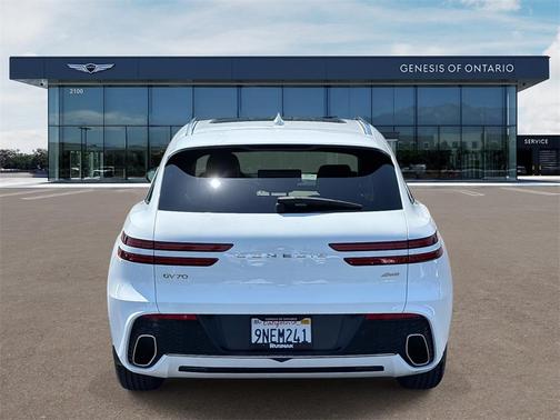 2025 Genesis GV70 2.5T