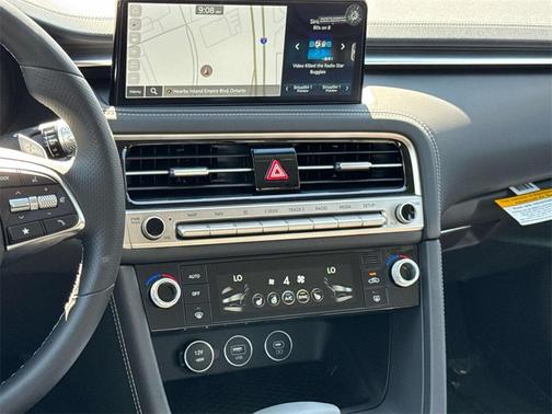 2026 Genesis G70 2.5T Standard