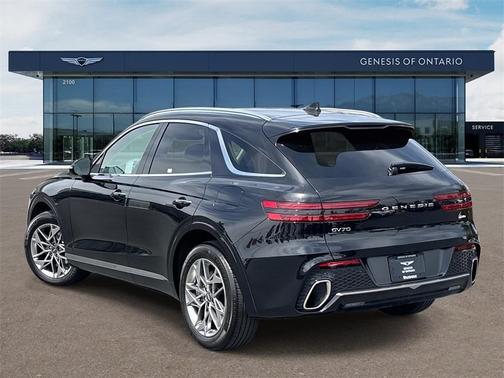 2023 Genesis GV70 2.5T