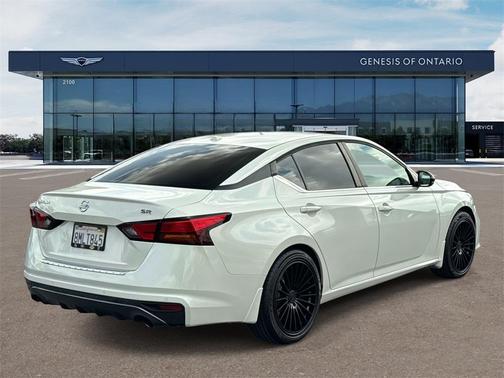 2020 Nissan Altima 2.5 SR