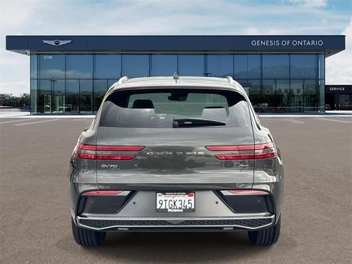 2026 Genesis GV70 2.5T