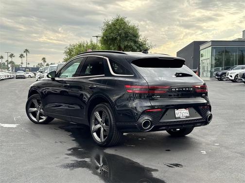2025 Genesis GV70 2.5T