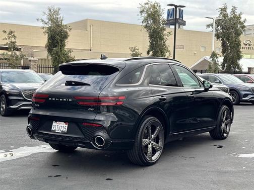 2025 Genesis GV70 2.5T
