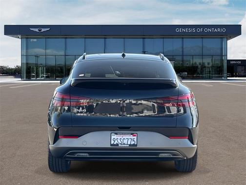 2025 Genesis GV60 Standard