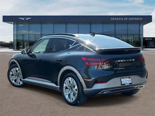 2025 Genesis GV60 Standard