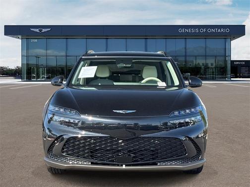 2025 Genesis GV60 Standard