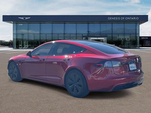 2024 Tesla Model S Base