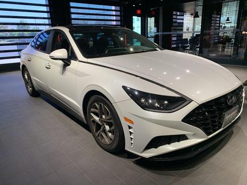 2020 Hyundai SONATA SEL