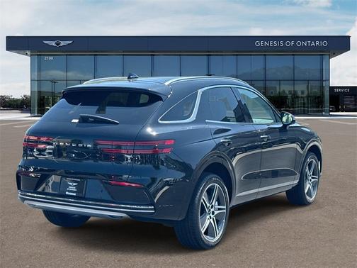 2026 Genesis Electrified GV70 Advanced