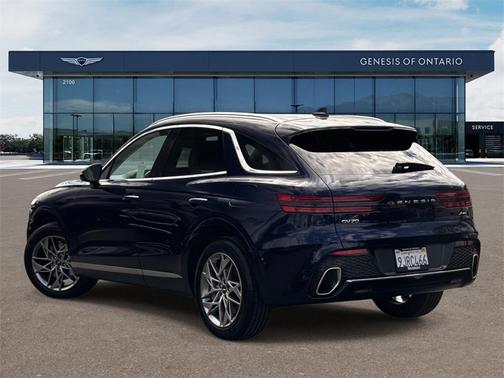 2024 Genesis GV70 2.5T