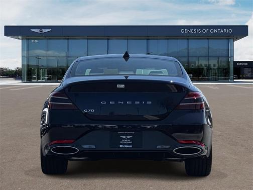2026 Genesis G70 2.5T Standard