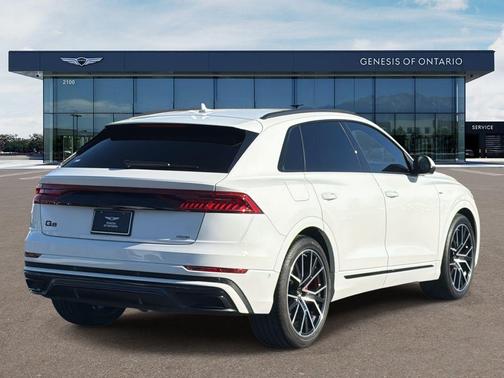 2022 Audi Q8 55 Prestige