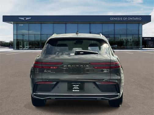 2026 Genesis GV70 2.5T Select