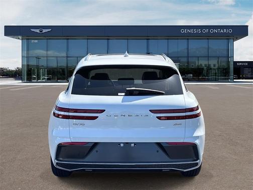 2026 Genesis GV70 2.5T Select