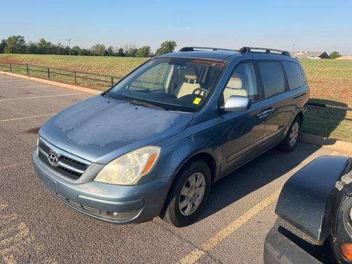 2007 Hyundai Entourage GLS