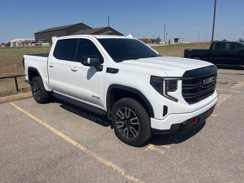 2025 GMC Sierra 1500 AT4