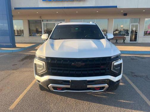 2025 Chevrolet Suburban 4WD Z71