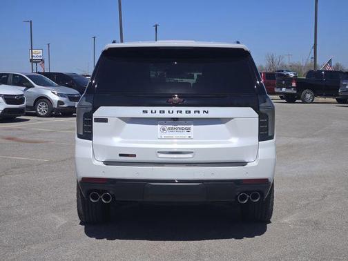 2025 Chevrolet Suburban 4WD Z71