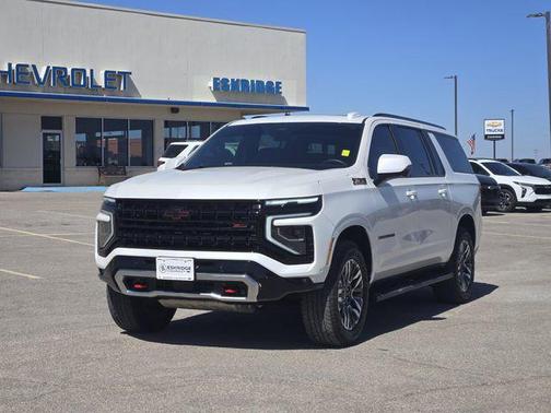 2025 Chevrolet Suburban 4WD Z71
