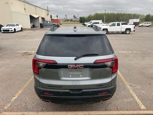 Satin Steel Metallic 2022 GMC Acadia AWD SLT