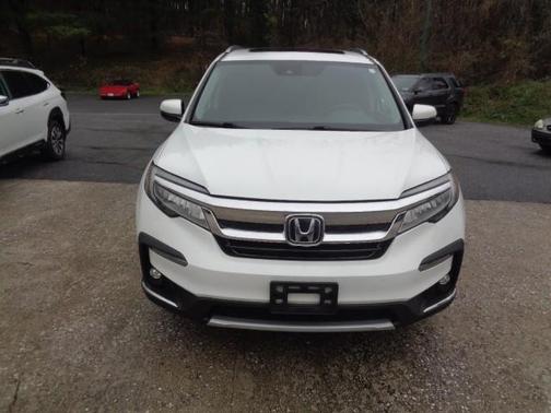 2020 Honda Pilot Touring 8-Passenger