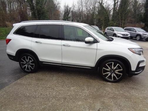 2020 Honda Pilot Touring 8-Passenger